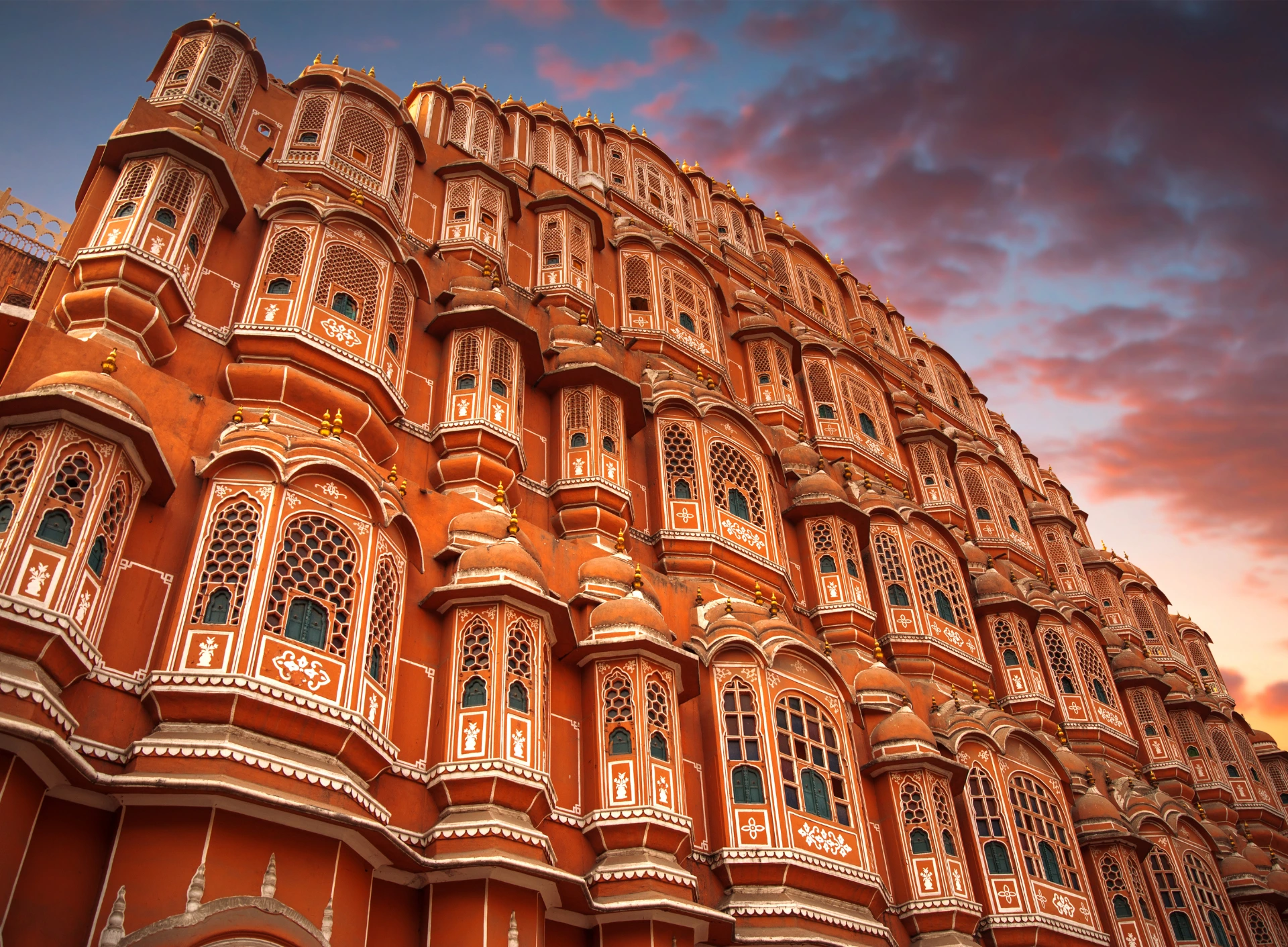 Best Golden Triangle Package - Jaipur Hawa Mahal Tour