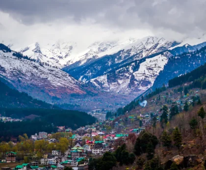 Scenic mountain view of Manali for food blog