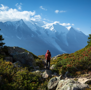 Hiking Img