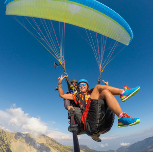 Paragliding Img